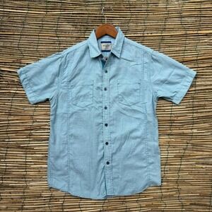 Light Blue Short Sleeve Button Up Shirt Men Size Small Casual Cotton